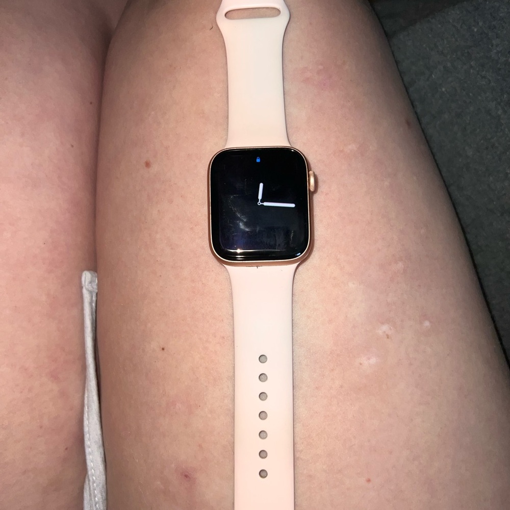 Apple Watch Series 6 44mm